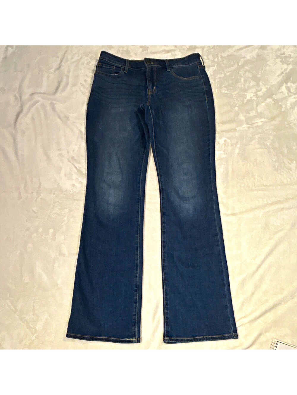 Old Navy Women's Bootcut Dark Wash Stretch 5-Pocket Mid Rise Jeans 6 Regular